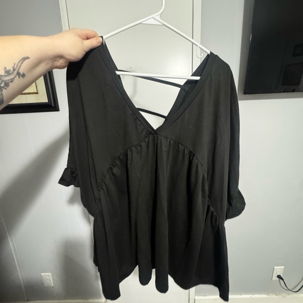 SHEIN Black V-Neck Blouse